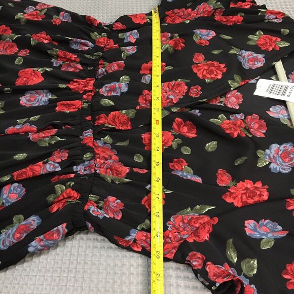 Torrid Babydoll Top Womens 1X 14/16 Black Floral V Neck Surplice Romantic Witchy - Picture 10 of 12